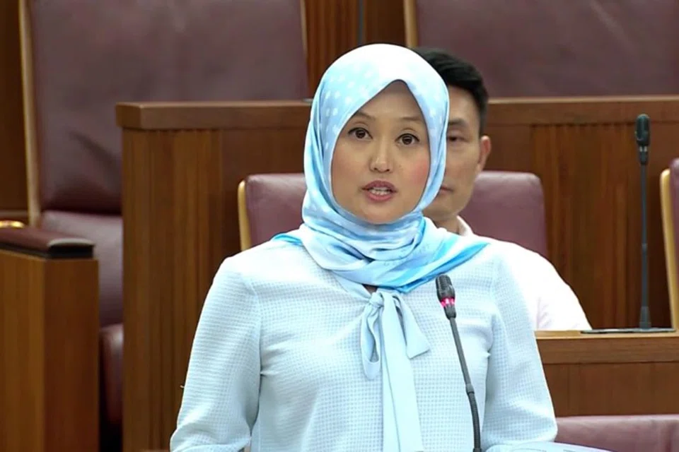 Cik Rahayu Mahzam berkata pihak polis akan mengambil pendekatan yang berbeza antara si tertuduh dan mangsa dalam melakukan pemeriksaan perubatan forensik (FME).