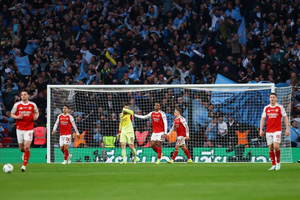 Pemain Arsenal kelihatan kecewa selepas pemain Manchester City, Nico O’Reilly, menjaringkan gol pertama pasukan itu, di Stadium Wembley, London, pada 22 Mac.