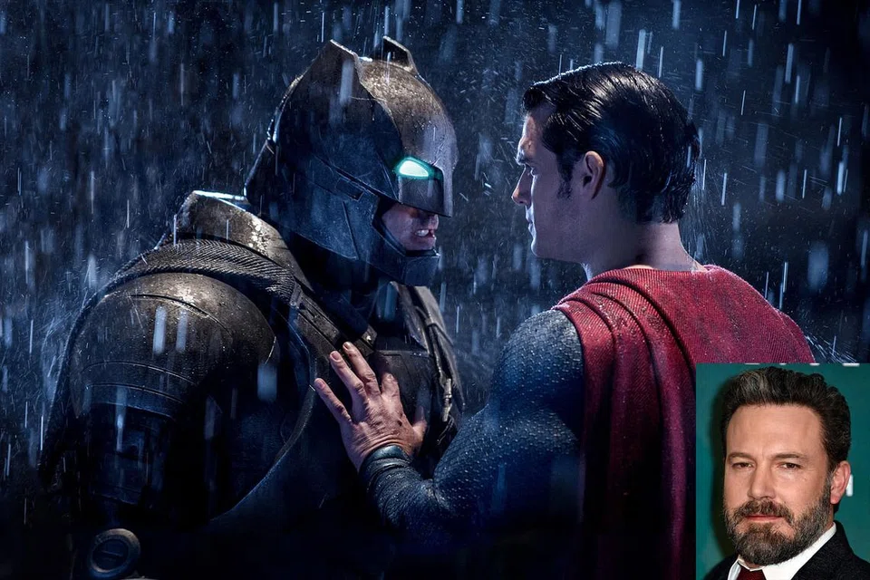 ANTARA FILEM: Ben Affleck (gambar sisipan), dan berlakon sebagai Batman (kiri) bersama Henry Cavill, terlibat sama dalam filem Batman V Superman: Dawn of Justice. - Foto CLAY ENOS DAN AFP