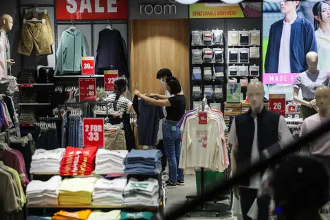 jualan runcit Singapura, ekonomi Singapura, indikator ekonomi