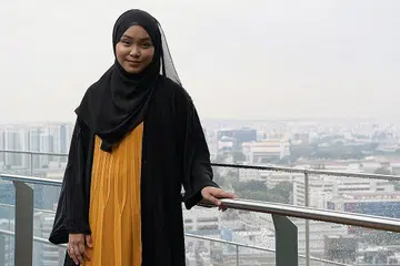 MEMPERKASAKAN WANITA: Memahami peranan wanita dalam keluarga, Ustazah Liyana berharap dapat memperkasa dan memberi inspirasi serta sokongan kepada wanita Melayu/Islam bagi mereka mengatasi cabaran hidup. - Foto BH oleh NG SOR LUAN