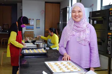 mij hub, Faraliza Zainal