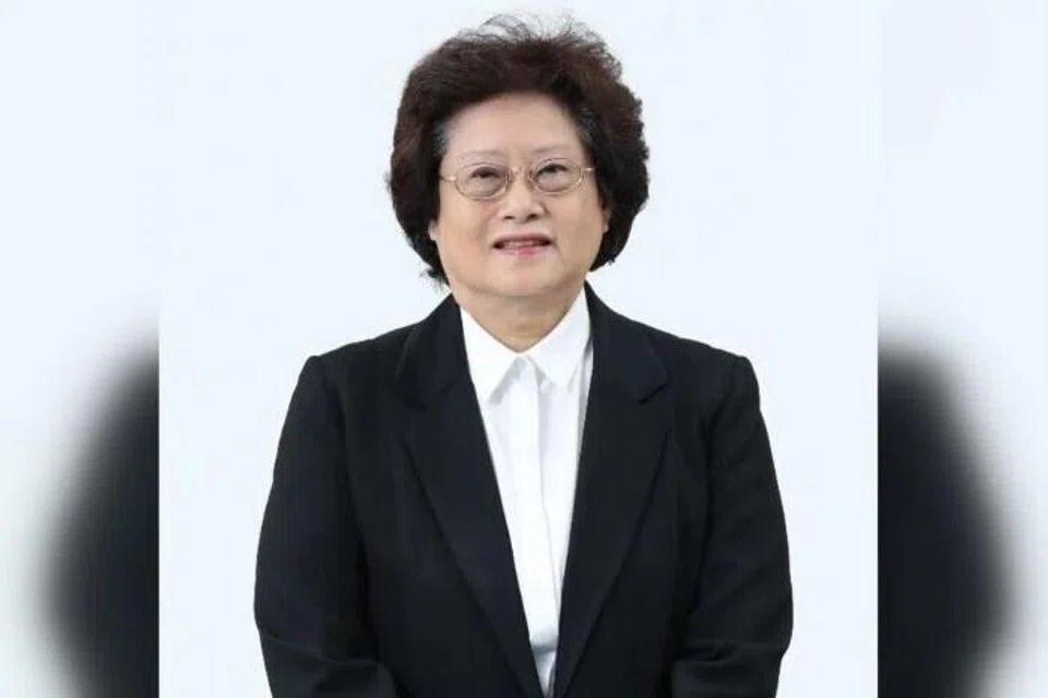 hakim bersara, belinda ang