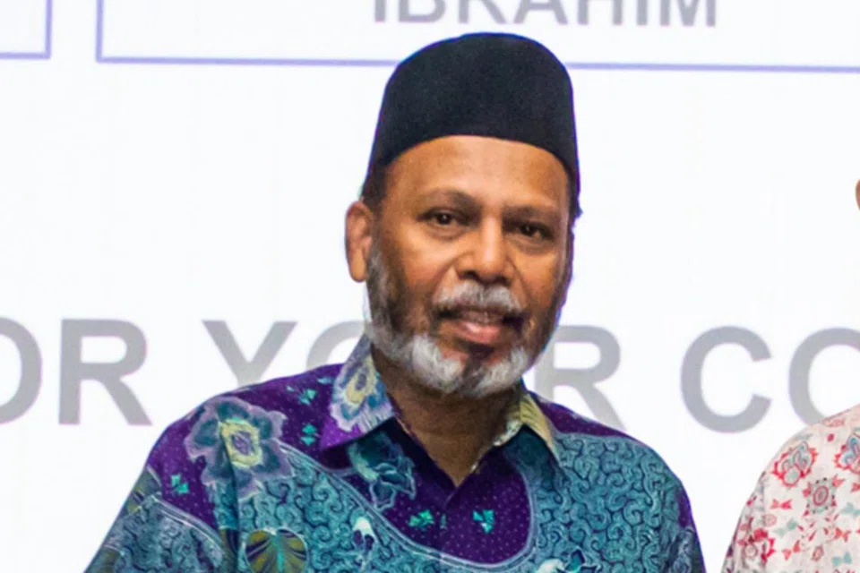 ENCIK MOHAMED JAAFAR PEER MOHAMED: Setiausaha Agung di Persatuan Kebajikan Muslim Tenkasi (STMWS) berkata penghargaan yang diterimanya akan mendorong lebih ramai masyarakat India Muslim lain untuk tampil memberikan sumbangan khidmat selaku relawan pada masa akan datang.