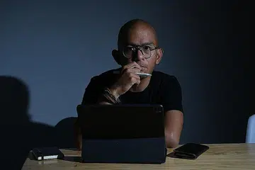 KONGSI PANDUAN FILEM BAIK: Pengarah M. Raihan Halim antara anggota juri bagi peraduan filem pendek musim ini, Anugerah Pembikin Filem ciNE65. - Foto BH oleh KHALID BABA