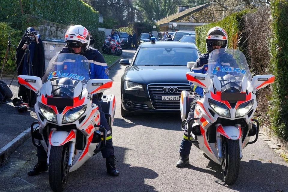 Delegasi perunding Iran berlepas ke lokasi rundingan dengan Amerika Syarikat di Geneva, Switzerland, 26 Februari 2026. 