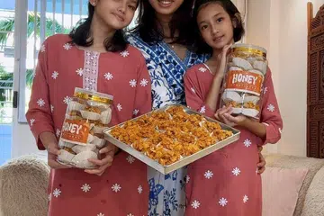 Honey Cornflakes SG, hbb, Alya Inara Azhar, Azra Alesha Azhar, Syra Gulam