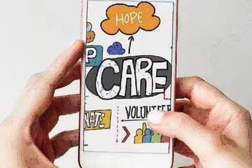 SOKONGAN EMOSI: Orang ramai boleh menghubungi talian Jagaan Nasional di 6202 6868 untuk mendapatkan sokongan emosi bagi kerisauan yang dihadapi mengenai Covid-19. 