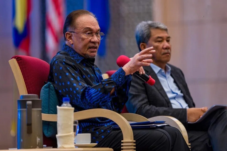 Asean, sidang puncak, polis, Anwar