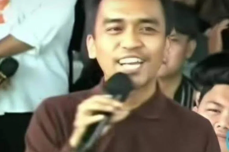 SUSPEK: Aulia Rakhman dinamakan sebagai suspek oleh polis Indonesia dan siasat atas menghina agama.