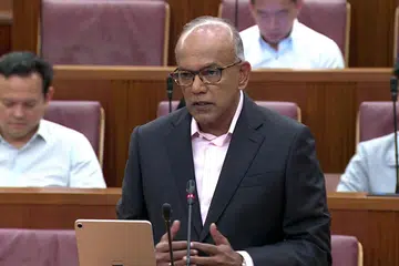 Menteri Ehwal Dalam Negeri merangkap Menteri Penyelaras bagi Keselamatan Negara, Encik K Shanmugam, menggesa agar Singapura sentiasa berwaspada terhadap politik identiti.