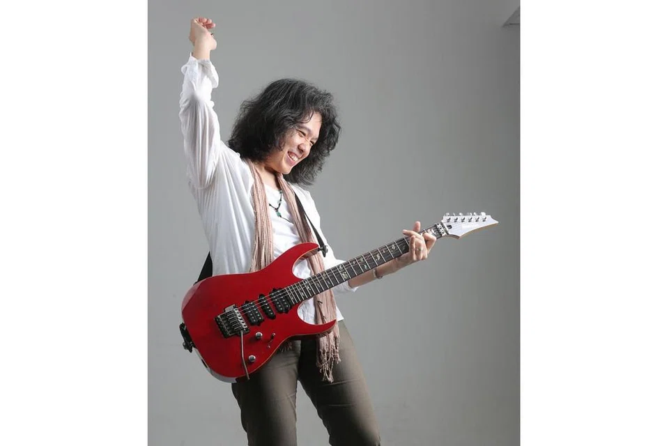 ADDY CRADLE: Berpesan kepada anak muda agar sanggup harungi jerih payah sebelum kecapi jaya. - Foto fail