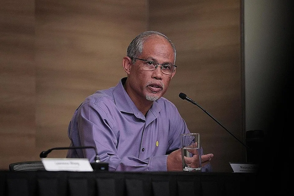 Menteri Sekitaran dan Sumber Air, Encik Masagos Zulkifli Masagos Mohamad (gambar atas).