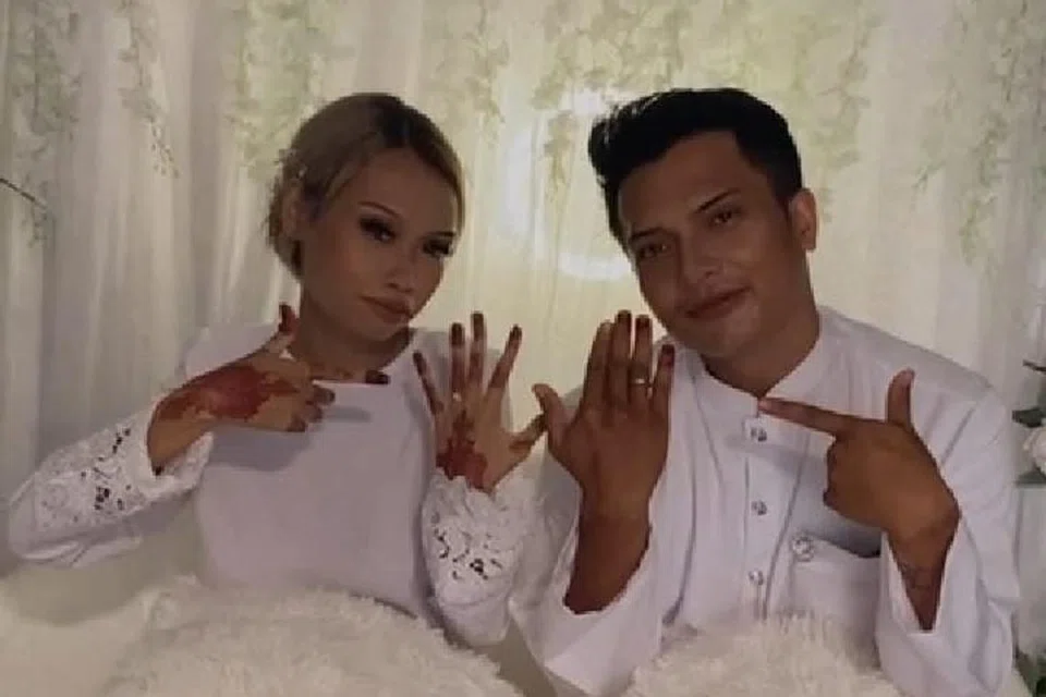 BARU BERNIKAH: Allahyarham Muhammad Nurhilmi Atan, 27 tahun, yang meninggal dunia pada Rabu selepas terlibat dalam satu kemalangan, baru sahaja bernikah dengan isterinya Cik Nurshela Had, 22 tahun pada 2 Oktober 2023.