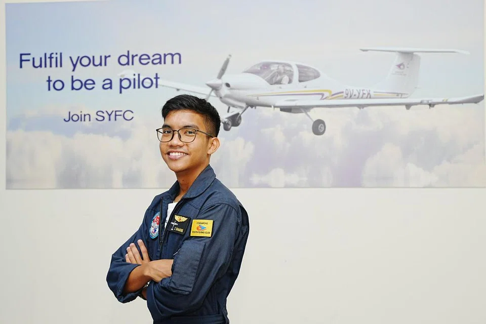  Kelab Penerbangan Belia Singapura (SYFC),  rsaf, juruterbang, Zaqeerul Iman Shamshul Qamar