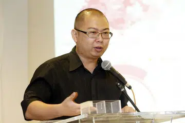 Komputer di rumah Encik Terry Xu, Ketua Editor The Online Citizen dirampas polis. 