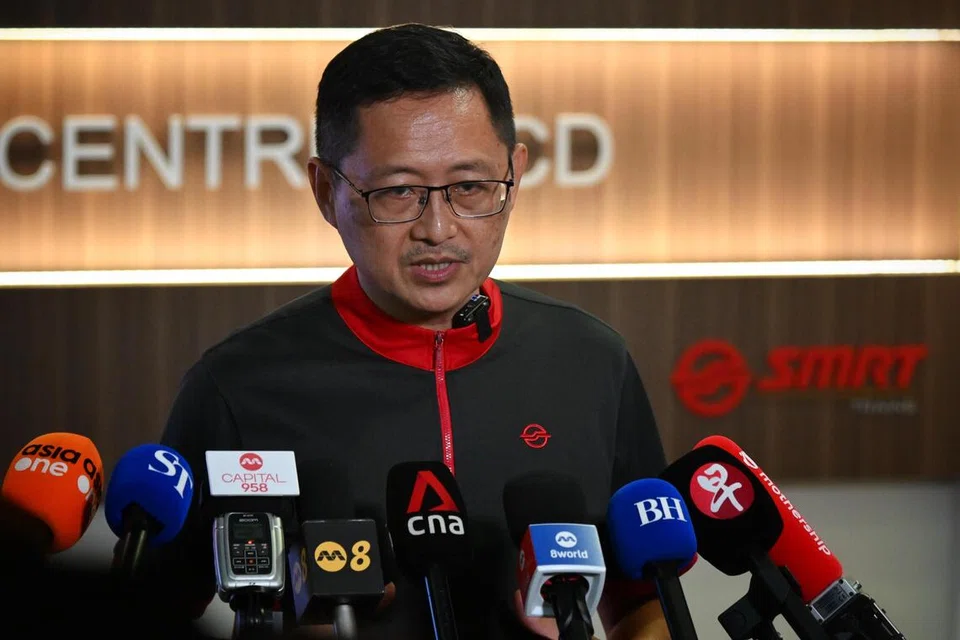 Presiden SMRT Trains, Encik Lam Sheau Kai, meyakinkan orang awam bahawa SMRT akan meningkatkan pengurusan perkhidmatan kereta api mereka. Ini sempena lima gangguan setakat 17 September.