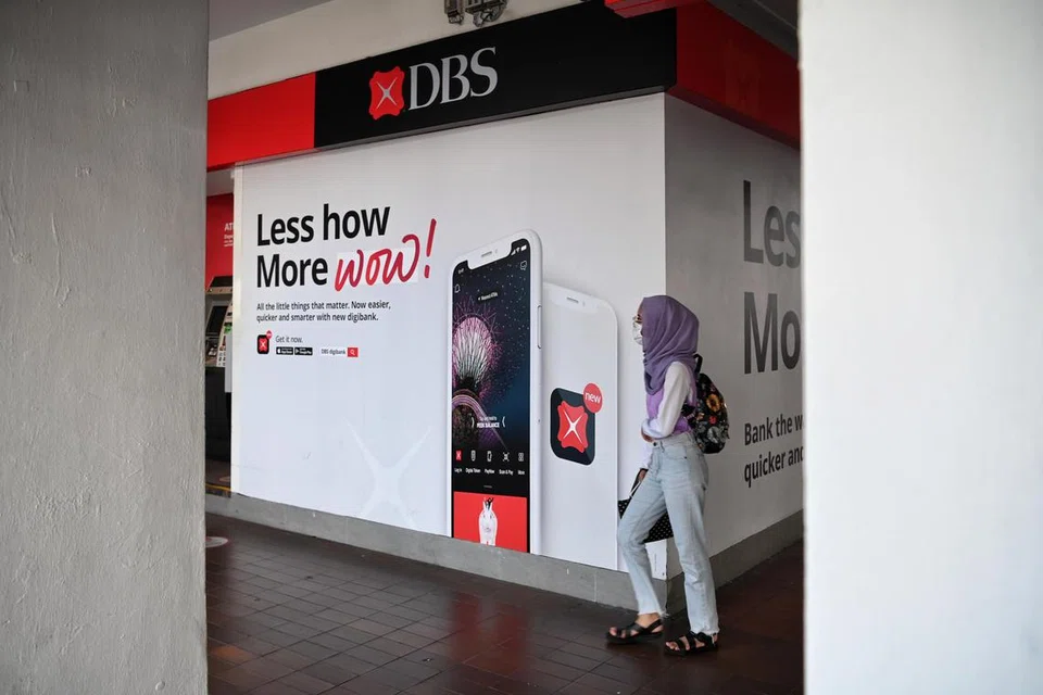 DIKENAKAN TINDAKAN: MAS halang DBS daripada memperoleh perniagaan baru selama enam bulan.