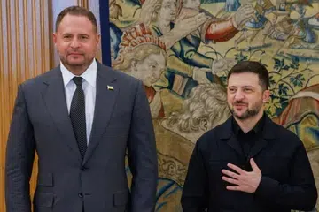 Volodymyr Zelensky, Encik Andriy Yermak,