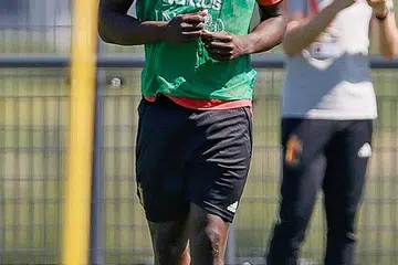 KEKAL DI INTER: Lukaku dalam satu sesi latihan di Tubize, Belgium pada 1 Jun, sebagai sebahagian persiapan pasukan Belgium bagi Euro 2020. - Foto AFP
