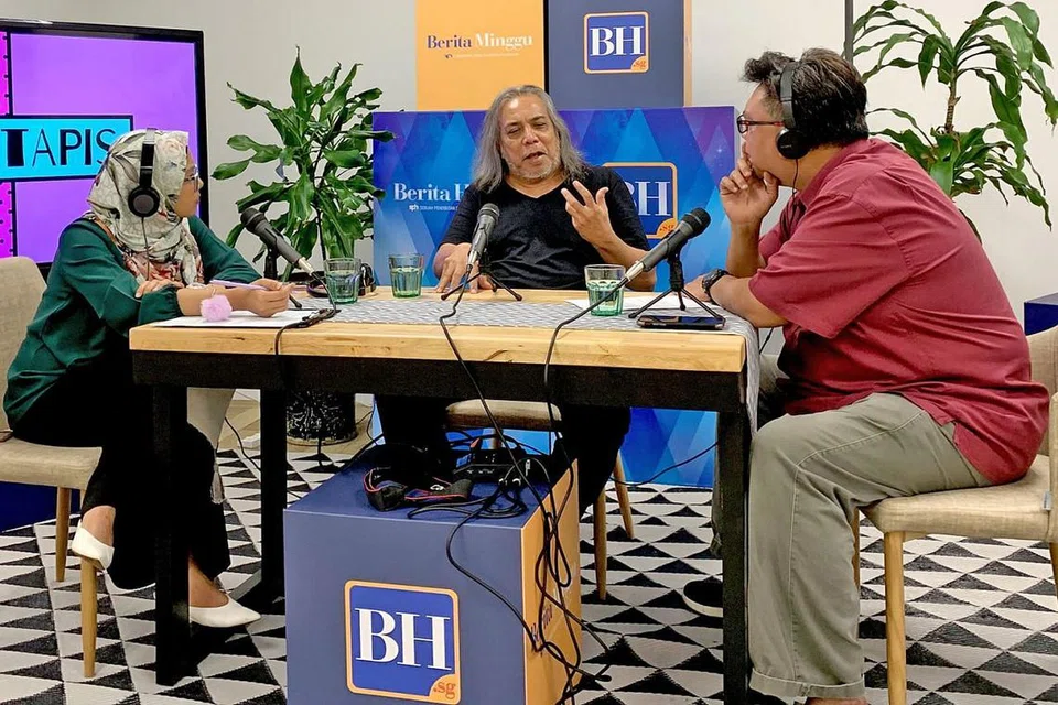 Yuk dengar Podcast BH/BM bersama Papa Rok!