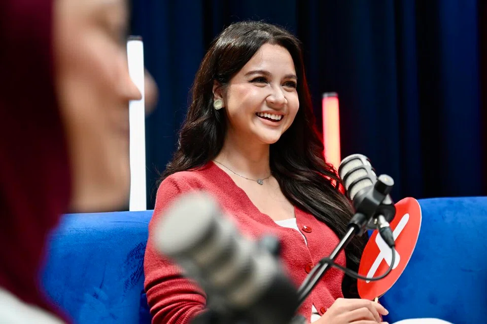 Meskipun Singapura memang merupakan negara yang selamat dan stabil, sebagai pencipta kandungan, Cik Sofia Amalin Mohamad Daud, kerap memikirkan masa depan dirinya sendiri.