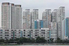 Tiga bank tempatan yang memberi pinjaman itu, iaitu, bank UOB, DBS dan OCBC, tidak akan tergesa-gesa menurunkan kadar faedah pinjaman rumah.