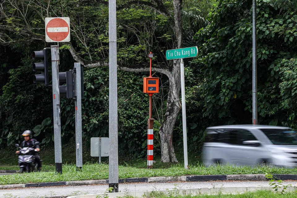 Polis Trafik (TP) telah mengaktifkan fungsi dalam kamera lampu merah secara progresif di seluruh negara sejak 1 April.  