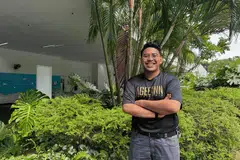 Encik Imran Mean, 22 tahun, mengambil jurusan pembangunan masyarakat yang ditawarkan Politeknik Ngee Ann (NP).