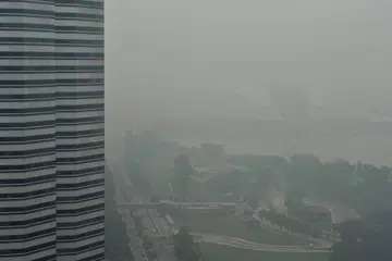 JEREBU TEBAL: Peristiwa El Nino pada 2015 menyelubungi Asia Tenggara dalam jerebu tebal, menyebabkan Singapura menutup sekolah rendah dan menengah selama sehari pada September pada tahun itu.