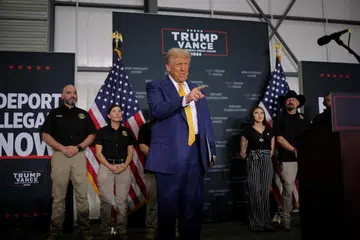 Encik Donald Trump yang memenangi pilihan raya presiden Amerika Syarikat pada 6 November memaklumkan kepada penyokongnya bahawa Amerika telah memberinya “mandat yang belum pernah berlaku sebelum ini”.
