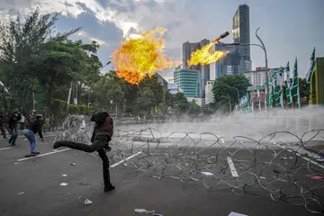 bom botol, Surabaya