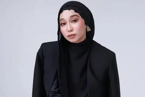Nuha Bahrin, Naufal Azrin, Casablanca