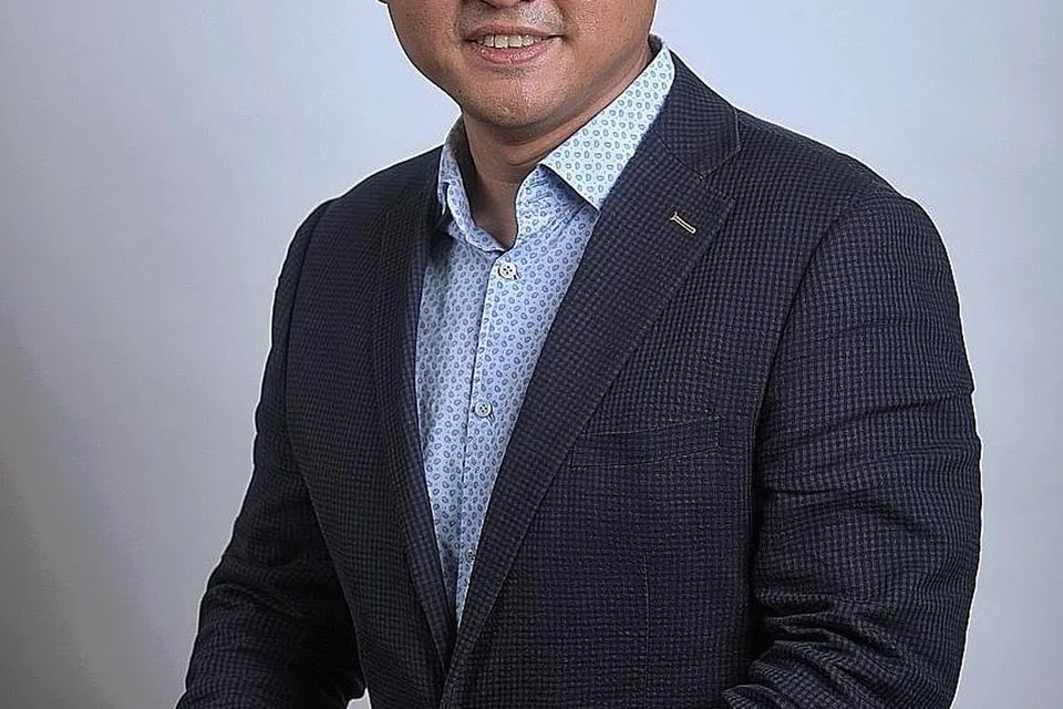 ENCIK ZAQY MOHAMAD