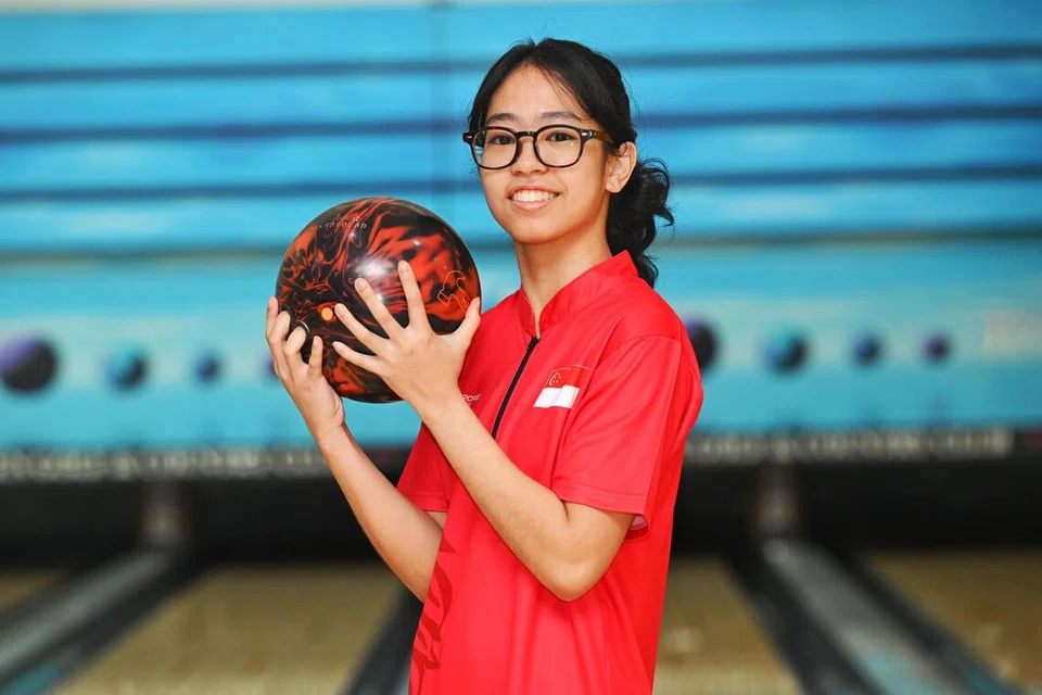 Atlet boling negara, Nur Irdina Hazly.