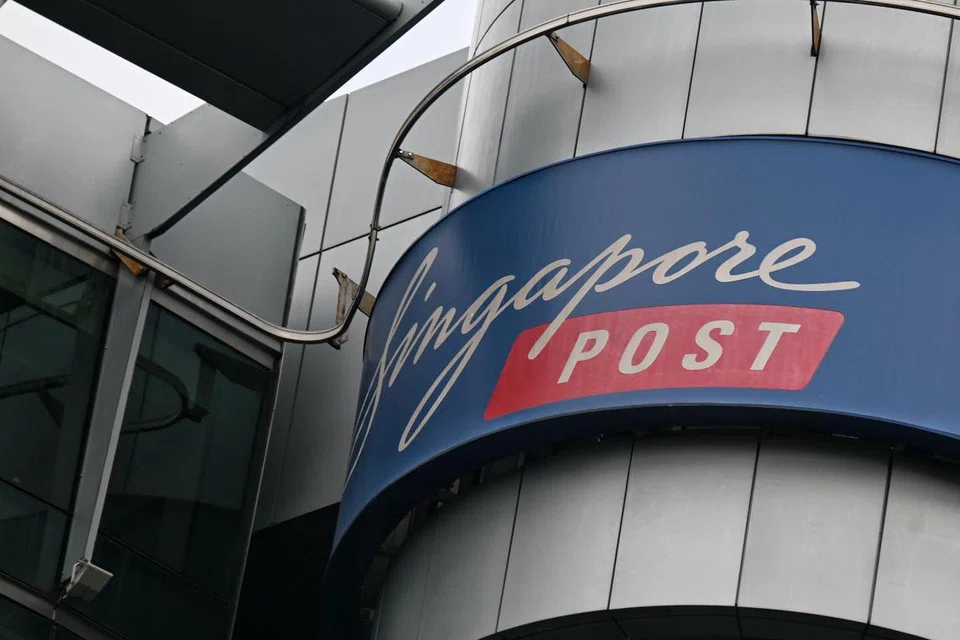 Corporate Monitor, sebuah  badan tidak mencari untung yang menjalankan penyelidikan ke atas syarikat tersenarai di SGX, baru sahaja mengeluarkan laporan awam mengenai Singapore Post Limited (SingPost).