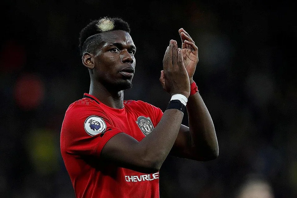 DESAS DESUS PEMINDAHAN: Antara pemain yang disebut-sebut akan bertukar kelab baru termasuk Aaron Ramsey, Paul Pogba (atas), Willian, Lucas Martinez Quarta dan Dean Henderson. - Foto REUTERS, AFP