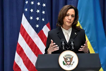 Naib Presiden Amerika Syarikat, Cik Kamala Harris, mendapat sokongan Presiden Joe Biden, untuk menggantikannya sebagai calon Presiden Parti Demokrat.