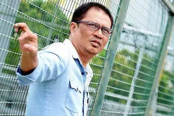 RAFAAT HAMZAH: Pengarah dan pelakon setempat ini, yang dibebaskan pada 2 Jun lalu selepas setahun dipenjara atas kesalahan menyalah guna dadah jenis Ice, kini 'berpindah' masjid setiap hari sepanjang Ramadan ini. - Foto TAUFIK A. KADER