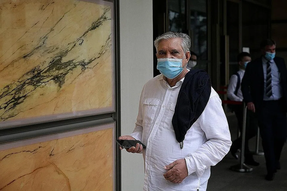 PENGASAS MUSTAFA CENTRE: Encik Mustaq Ahmad menghadiri perbicaraan pertama tindakan undang-undang yang dikenakan ke atas dirinya daripada pihak keluarga tiri. Keluarga tersebut mahu mendapatkan rekod perniagaan MMSC menerusi kaedah kehakiman. - Foto-foto BH oleh KEVIN LIM