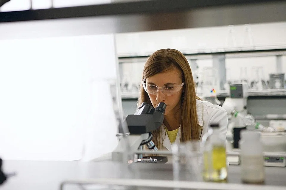 JENAMA TERKEMUKA: Jenama penjagaan diri terkemuka Nu Skin memperkasakan usahawan untuk membina perniagaan mereka sendiri melalui platform peluang perniagaan yang fleksibel, bermanfaat dan berdaya saing yang memanfaatkan produk kesihatan dan kesejahteraan berkualiti premium jenama tersebut, yang disokong oleh sains. - Foto-foto NU SKIN