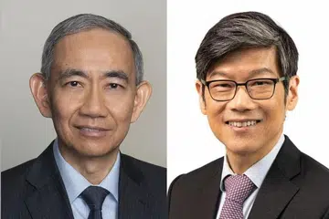 Encik Choi Shing Kwok (kiri) akan melepaskan jawatannya sebagai Pengarah Iseas-Institut Yusof Ishak pada 31 Mac, dengan Encik Ng Chee Khern mengambil alih jawatan tersebut pada 1 April.