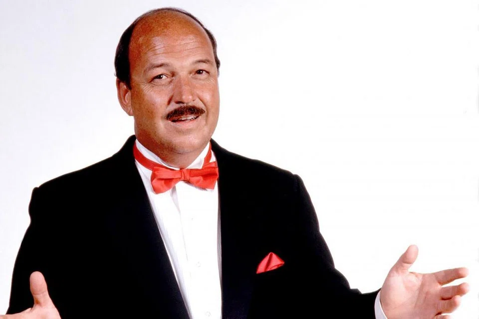 AMAT POPULAR: "Mean" Gene Okerlund yang popular sebagai juruhebah hebat gelanggang gusti, meninggal dunia pada usia 76 tahun. - Foto REUTERS