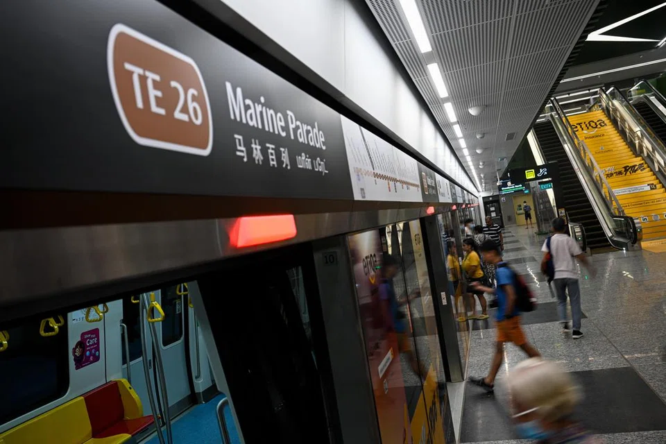 Stesen Marine Parade merupakan salah satu daripada tujuh stesen baru di sepanjang Tahap Empat Laluan Thomson-East Coast (TEL4). Stesen lain termasuk Tanjong Rhu, Katong Park, Tanjong Katong, Marine Terrace, Siglap dan Bayshore.