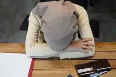 kad kredit, warga Malaysia, isi rumah