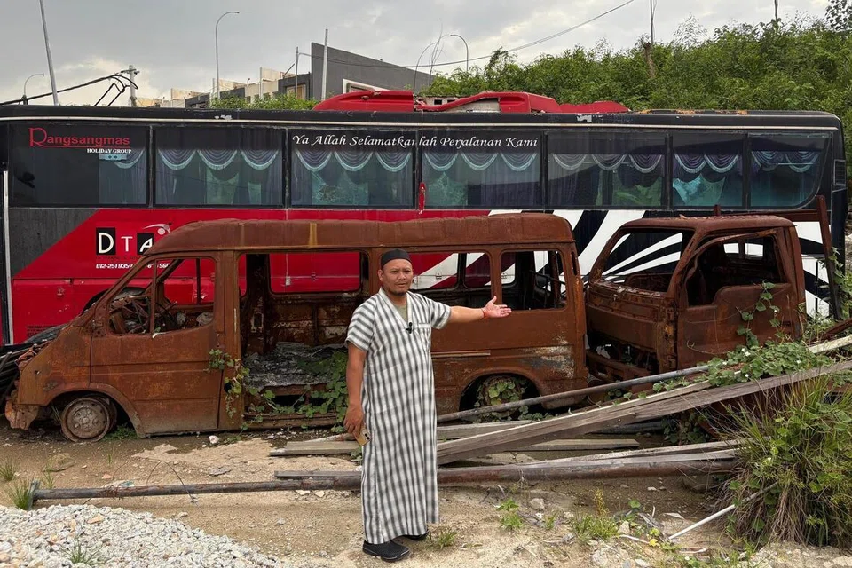 Malaysia, Subang Jaya, Putra Heights, Selangor, letupan paip gas, kebakaran, Aidilfitri