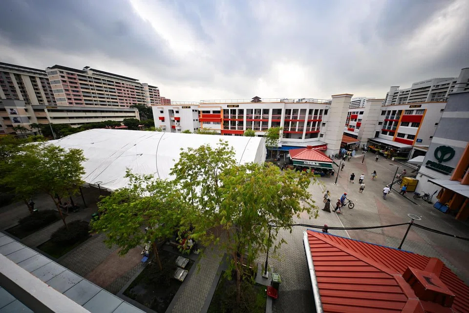 Jabatan Keselamatan Dalam Negeri (ISD) pada Ogos 2024 memberkas remaja warga Singapura yang merancang melakukan serangan ke atas lelaki bukan Muslim di kawasan berdekatan Kelab Masyarakat Tampines West pada September.