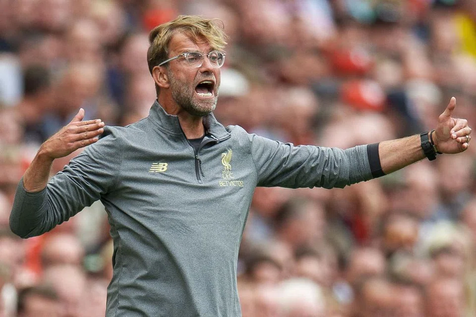 TERUSKAN KEMENANGAN: Liverpool di bawah kepimpinan pengurusnya, Jurgen Klopp mahu meneruskan kemenangan dan menjadi ancaman utama kepada penyandang juara, Manchester City dalam musim kali ini. - Foto REUTERS