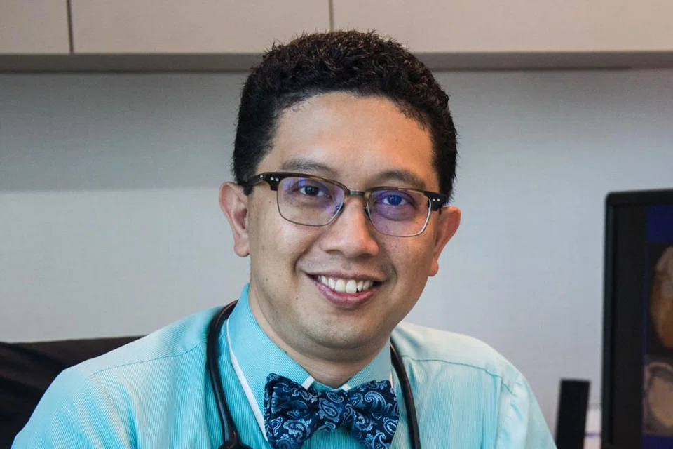 Pakar jantung dan Timbalan Pengarah Perubatan Hospital Raffles, Dr Abdul Razakjr Omar