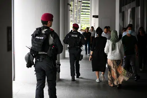 MHA, Pantai Bondi, gesa orang ramai berwaspada
